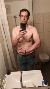 Sebastian nach zehn Monaten, 40 Kilo leichter